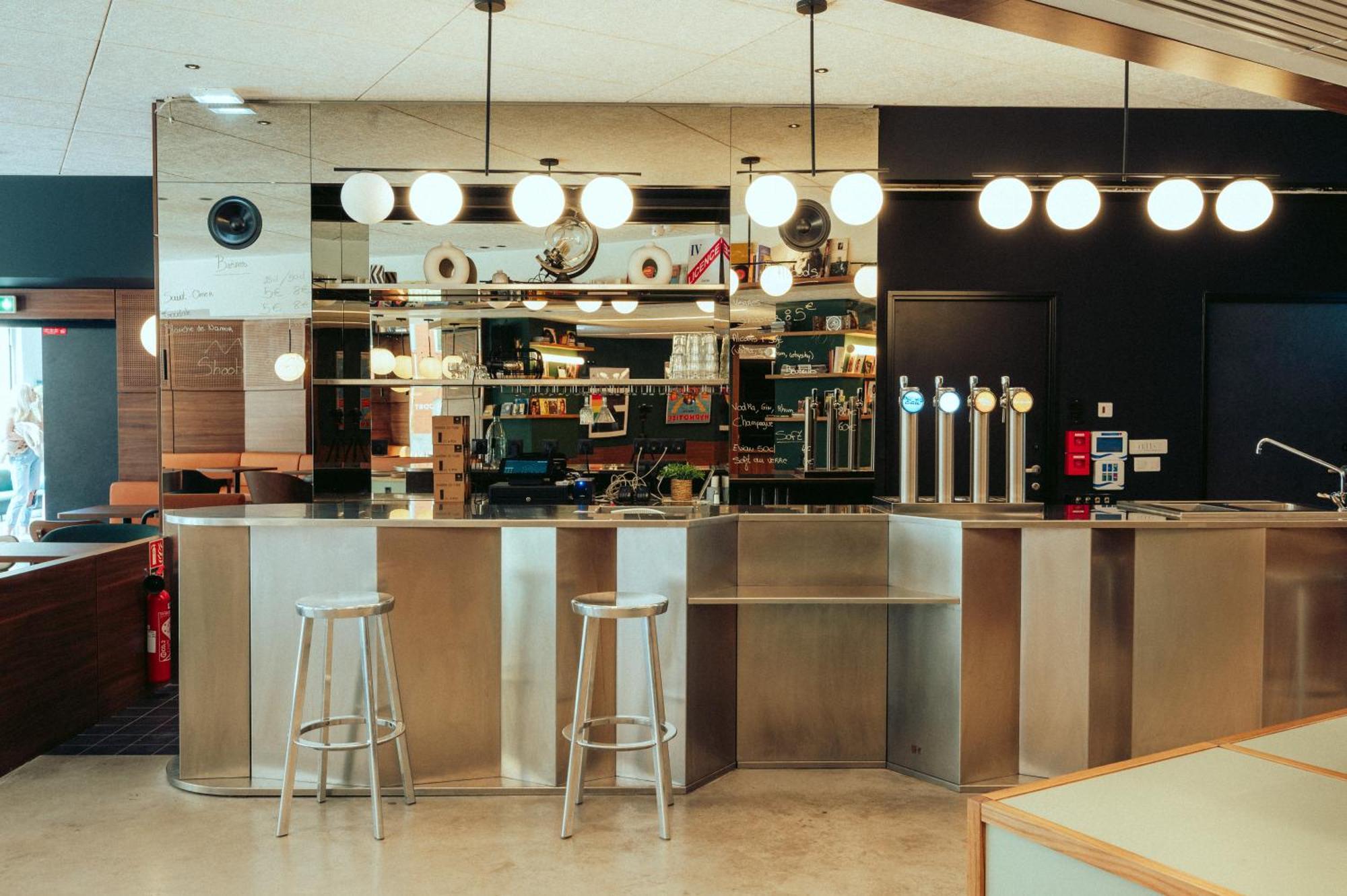 Jost Hostel Bordeaux Gare St Jean Bagian luar foto