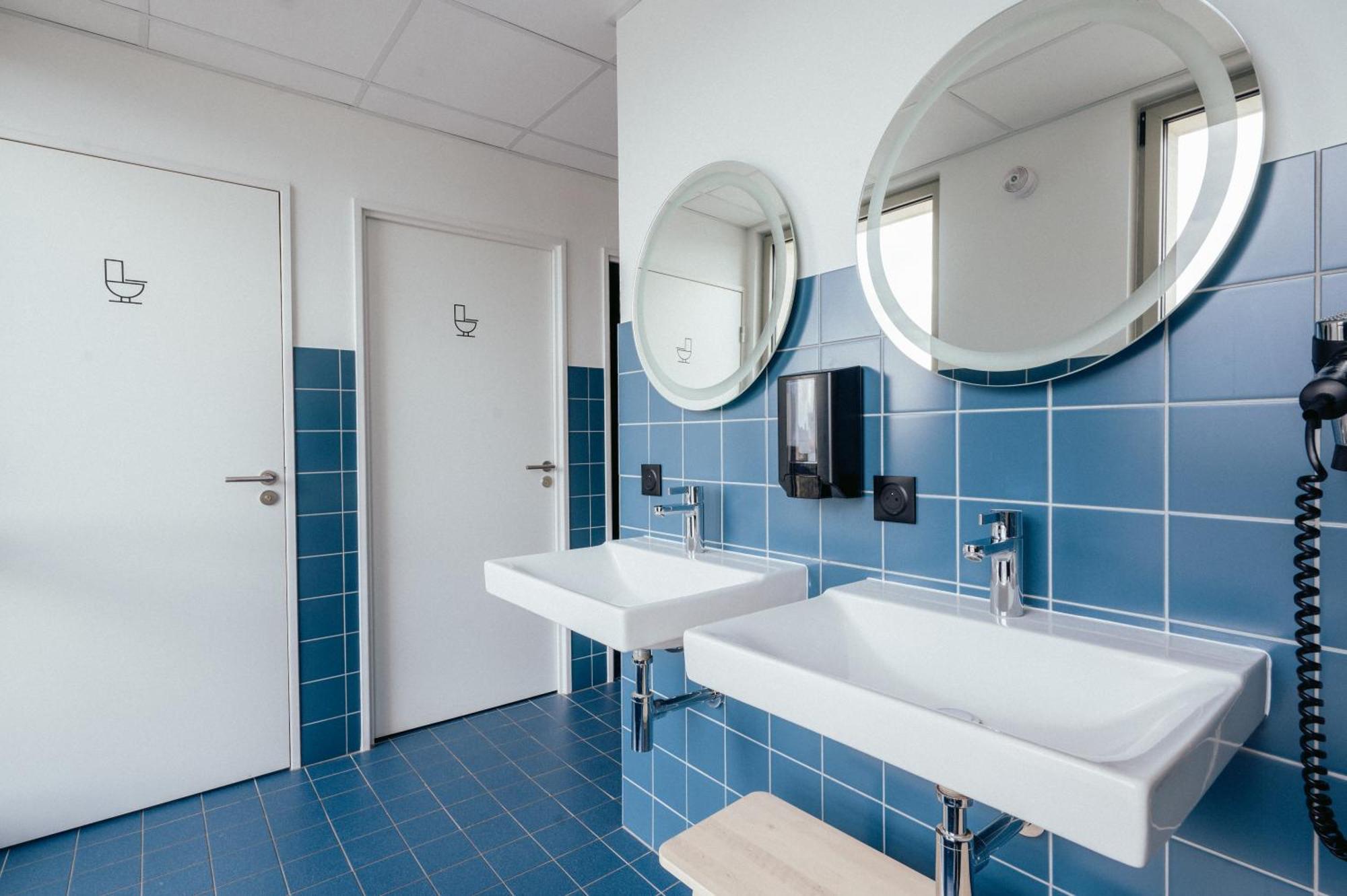 Jost Hostel Bordeaux Gare St Jean Bagian luar foto